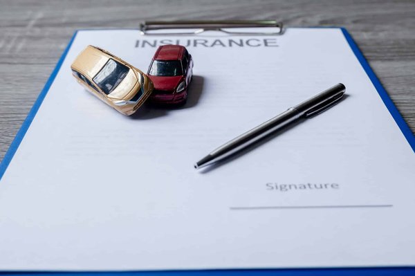 Guide pratique pour dénicher une assurance auto pas chère